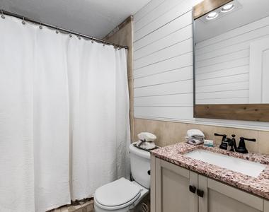 1605 Treemont Avenue - Photo Thumbnail 32