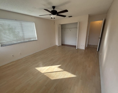 110 Se 7th St- Unit 5 Bldg 110 - Photo Thumbnail 10