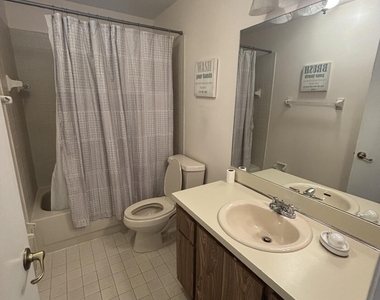 110 Se 7th St- Unit 5 Bldg 110 - Photo Thumbnail 15