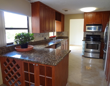 22442 Sea Bass Drive - Photo Thumbnail 3