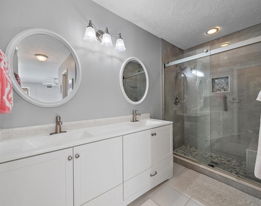 1420 Ocean Way - Photo Thumbnail 10