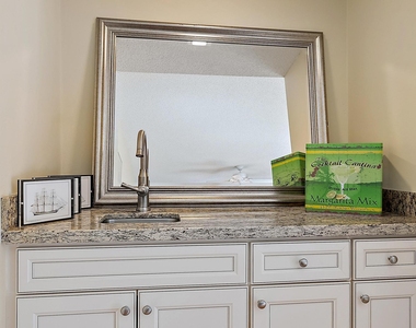 1420 Ocean Way - Photo Thumbnail 3