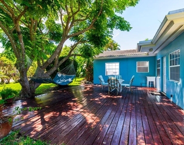 145 Se 3rd Avenue - Photo Thumbnail 22