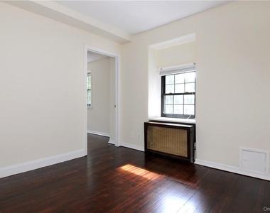 136 Harriman Road - Photo Thumbnail 16