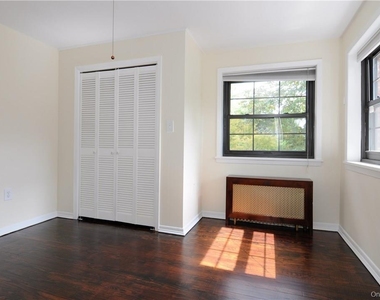 136 Harriman Road - Photo Thumbnail 17