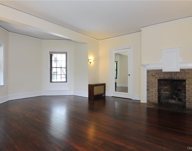 136 Harriman Road - Photo Thumbnail 14