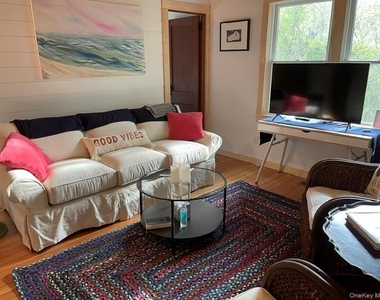 24 Cliff Way - Photo Thumbnail 30