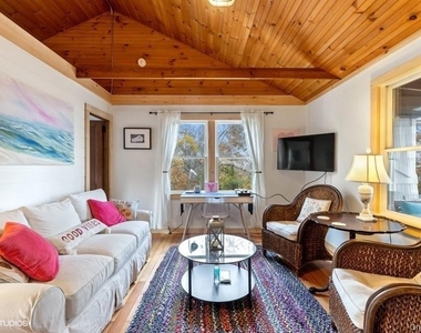 24 Cliff Way - Photo Thumbnail 8