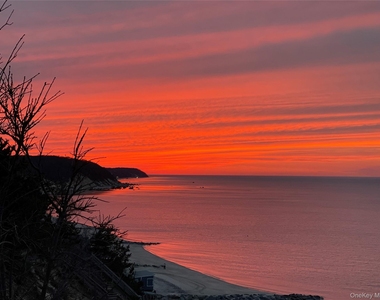 24 Cliff Way - Photo Thumbnail 2