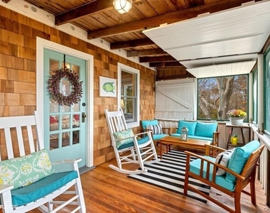 24 Cliff Way - Photo Thumbnail 5