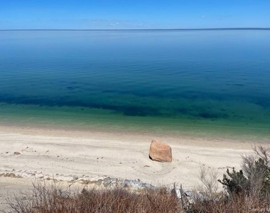 24 Cliff Way - Photo Thumbnail 3