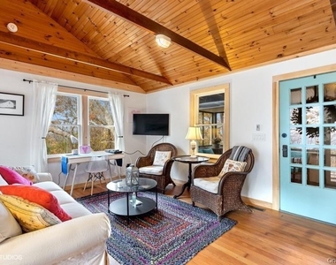 24 Cliff Way - Photo Thumbnail 7