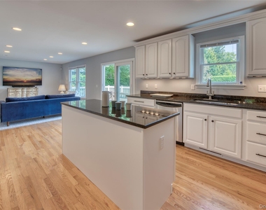 39595 Main Road - Photo Thumbnail 5