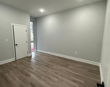 1522 N 4th Street - Photo Thumbnail 3