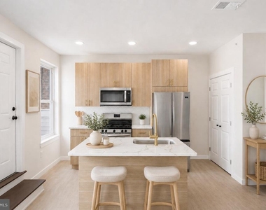 4041 Lancaster Avenue - Photo Thumbnail 3