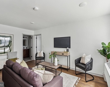 6515 Ridge Avenue - Photo Thumbnail 1