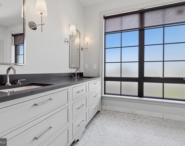 8623 Germantown Unit 204 Avenue - Photo Thumbnail 21