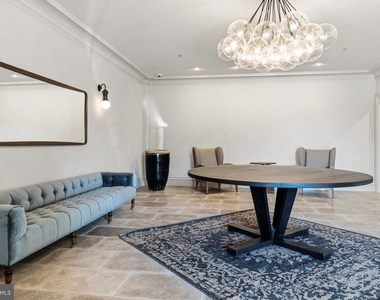 8623 Germantown Unit 204 Avenue - Photo Thumbnail 4