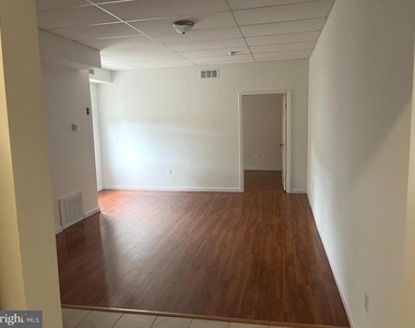 805 W Atlantic Avenue - Photo Thumbnail 1