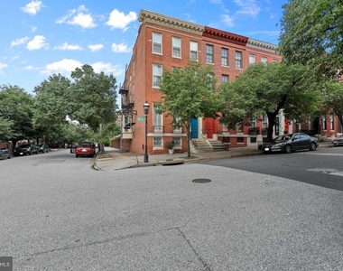1435 Bolton Street - Photo Thumbnail 3
