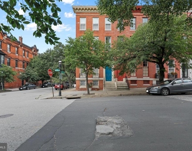 1435 Bolton Street - Photo Thumbnail 2