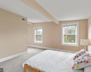 1435 Bolton Street - Photo Thumbnail 40