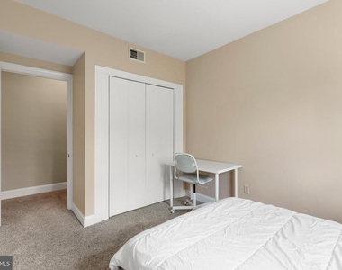 1435 Bolton Street - Photo Thumbnail 35