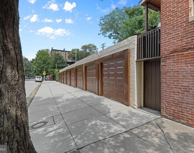 1435 Bolton Street - Photo Thumbnail 8