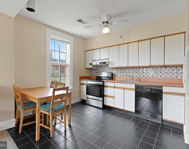 1435 Bolton Street - Photo Thumbnail 25