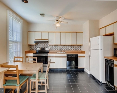 1435 Bolton Street - Photo Thumbnail 22