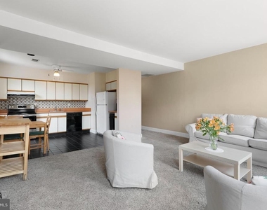 1435 Bolton Street - Photo Thumbnail 21
