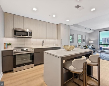950 3rd Street Nw - Photo Thumbnail 22