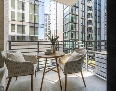 950 3rd Street Nw - Photo Thumbnail 28