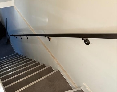 5030 South Dakota Avenue Ne - Photo Thumbnail 13