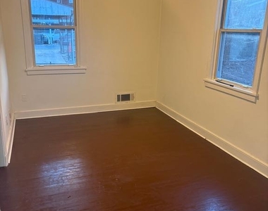 5030 South Dakota Avenue Ne - Photo Thumbnail 25