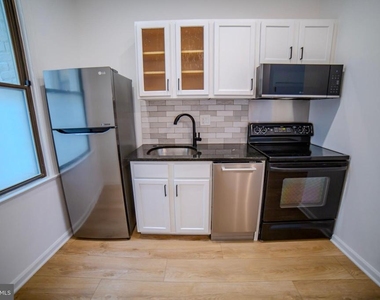 1822 15th Street Nw - Photo Thumbnail 3