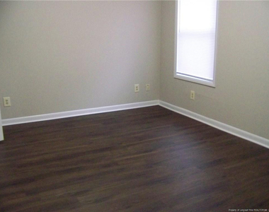 663 Bartons Landing Place - Photo Thumbnail 15