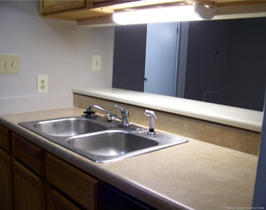 663 Bartons Landing Place - Photo Thumbnail 22