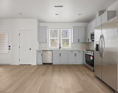 2811 Wilcox Place - Photo Thumbnail 22