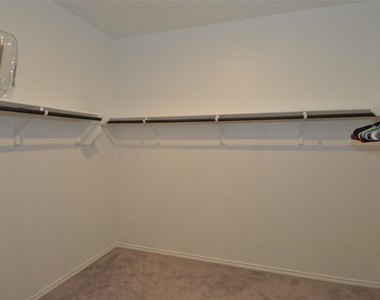 1717 T H Johnson Dr - Photo Thumbnail 13