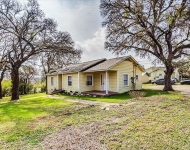 1119 N Lbj Dr - Photo Thumbnail 3