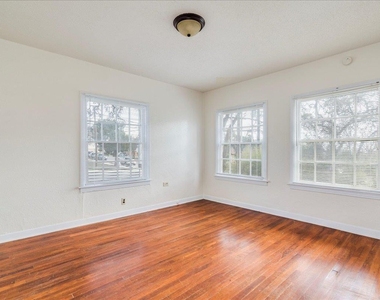 1119 N Lbj Dr - Photo Thumbnail 16