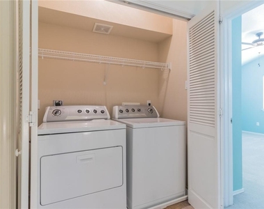9201 Brodie Ln - Photo Thumbnail 26