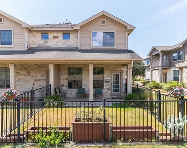 9201 Brodie Ln - Photo Thumbnail 28