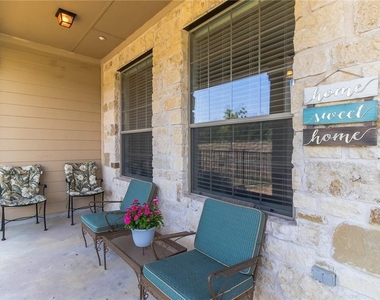9201 Brodie Ln - Photo Thumbnail 27