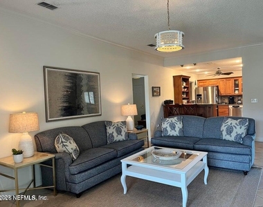 1587 Linkside Drive - Photo Thumbnail 3