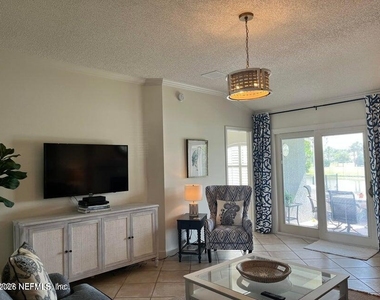 1587 Linkside Drive - Photo Thumbnail 4