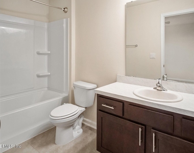73 Java Lane - Photo Thumbnail 15