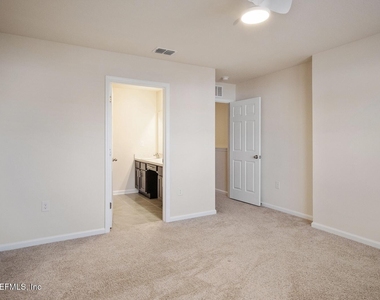 73 Java Lane - Photo Thumbnail 6