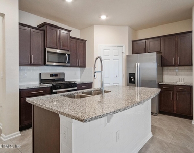 73 Java Lane - Photo Thumbnail 1
